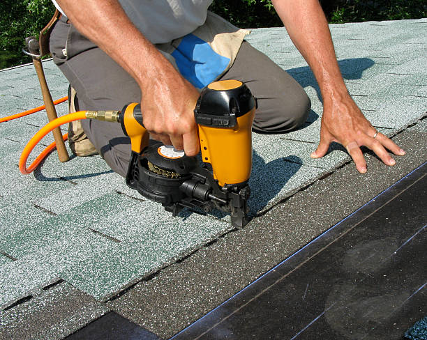 Quick and Trustworthy Emergency Roof Repair Services in Woodcreek, TX